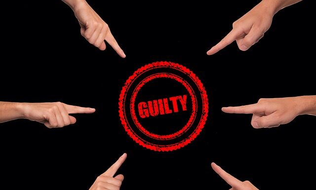 Kto jest odpowiedzialny za zapasy w przedsiębiorstwie?