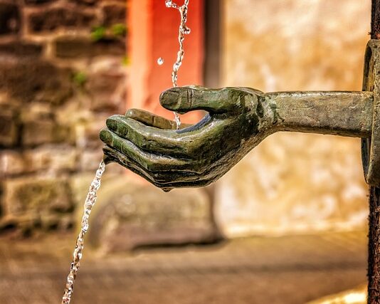 Jakie są funkcje magazynu?