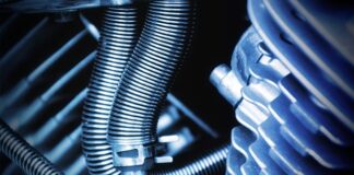 Co to znaczy nawiasem mówiąc?