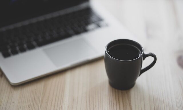 Czy pracownik może pracować dłużej niż 12 godzin?