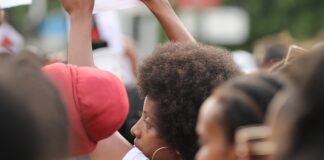 Co to znaczy a propos?